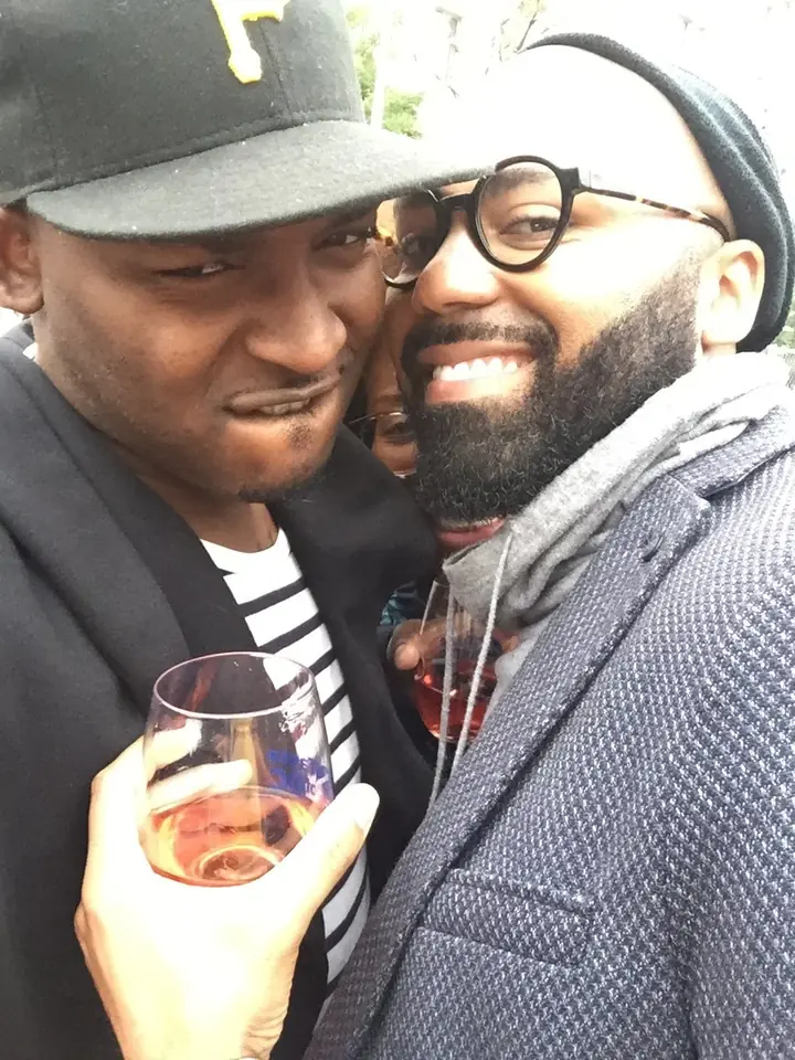 A selfie over drinks
